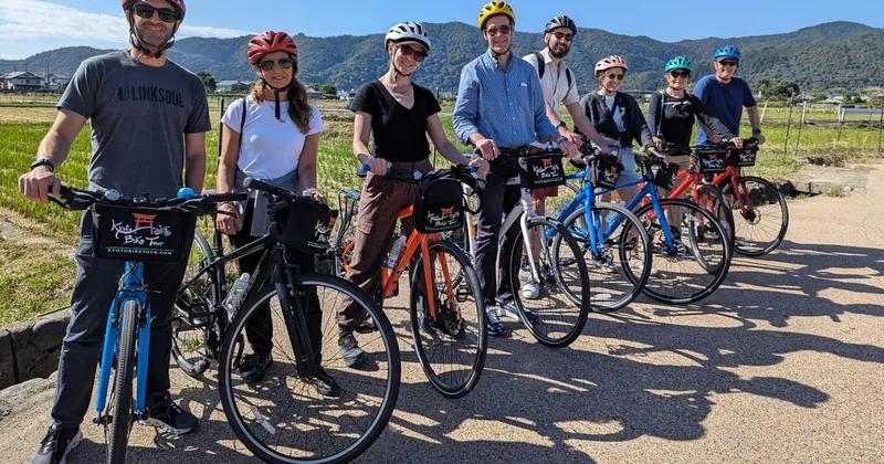 Kyoto: Arashiyama Bamboo Forest Morning Tour by Bike