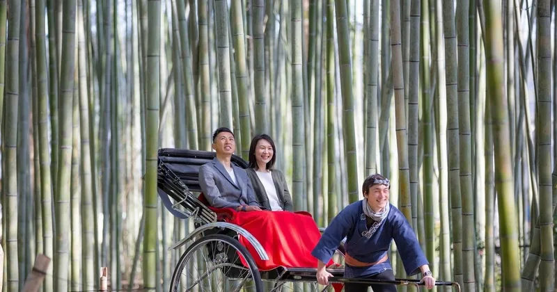Kyoto: Arashiyama Customized Rickshaw Tour & Bamboo Forest